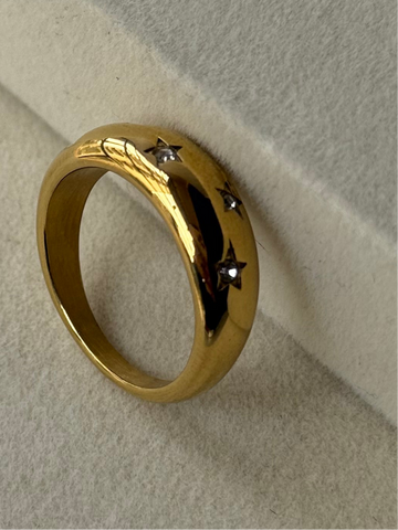 Starry Gold Band Ring - 7 cubic zirconia