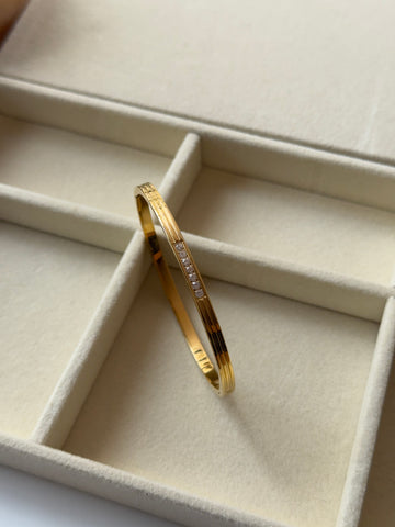 Ellie Zirconia Studded Bangle