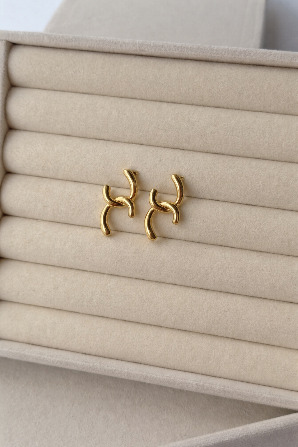 Twist Harmony Gold-Plated Earrings
