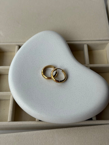 Classic Dome round stud hoops