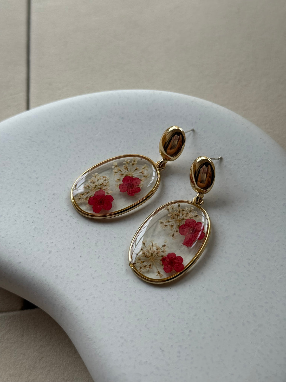 Floral Resin Oval Drop Earrings