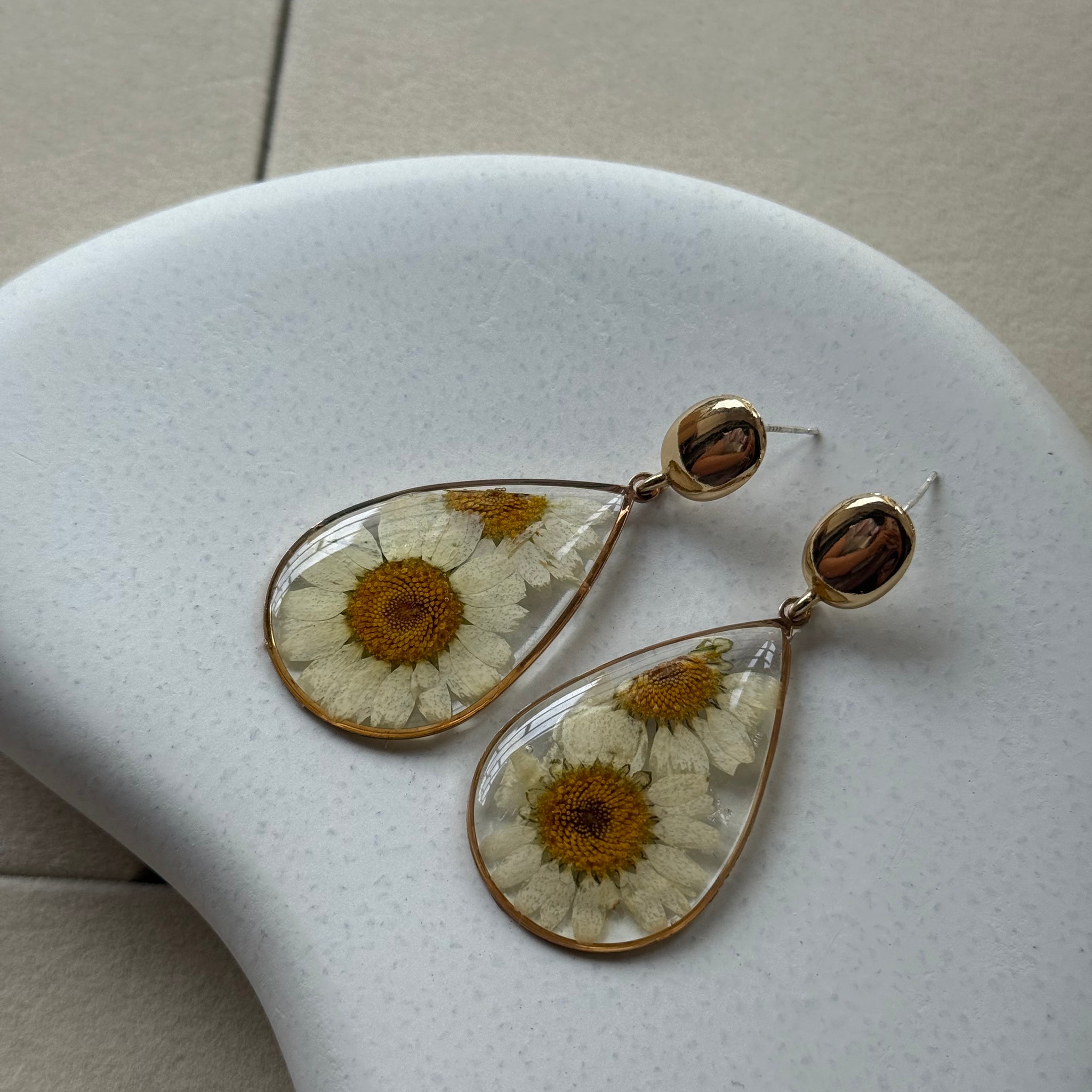 Pressed Flower Resin Stud Earrings