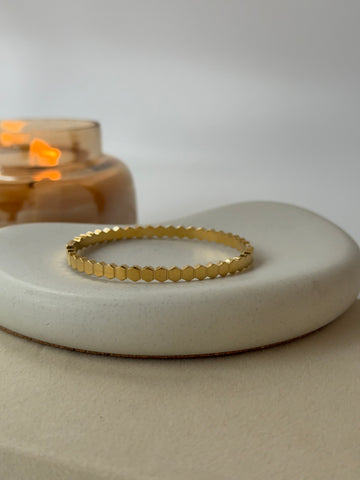 HexaLuxe Gold Bangle
