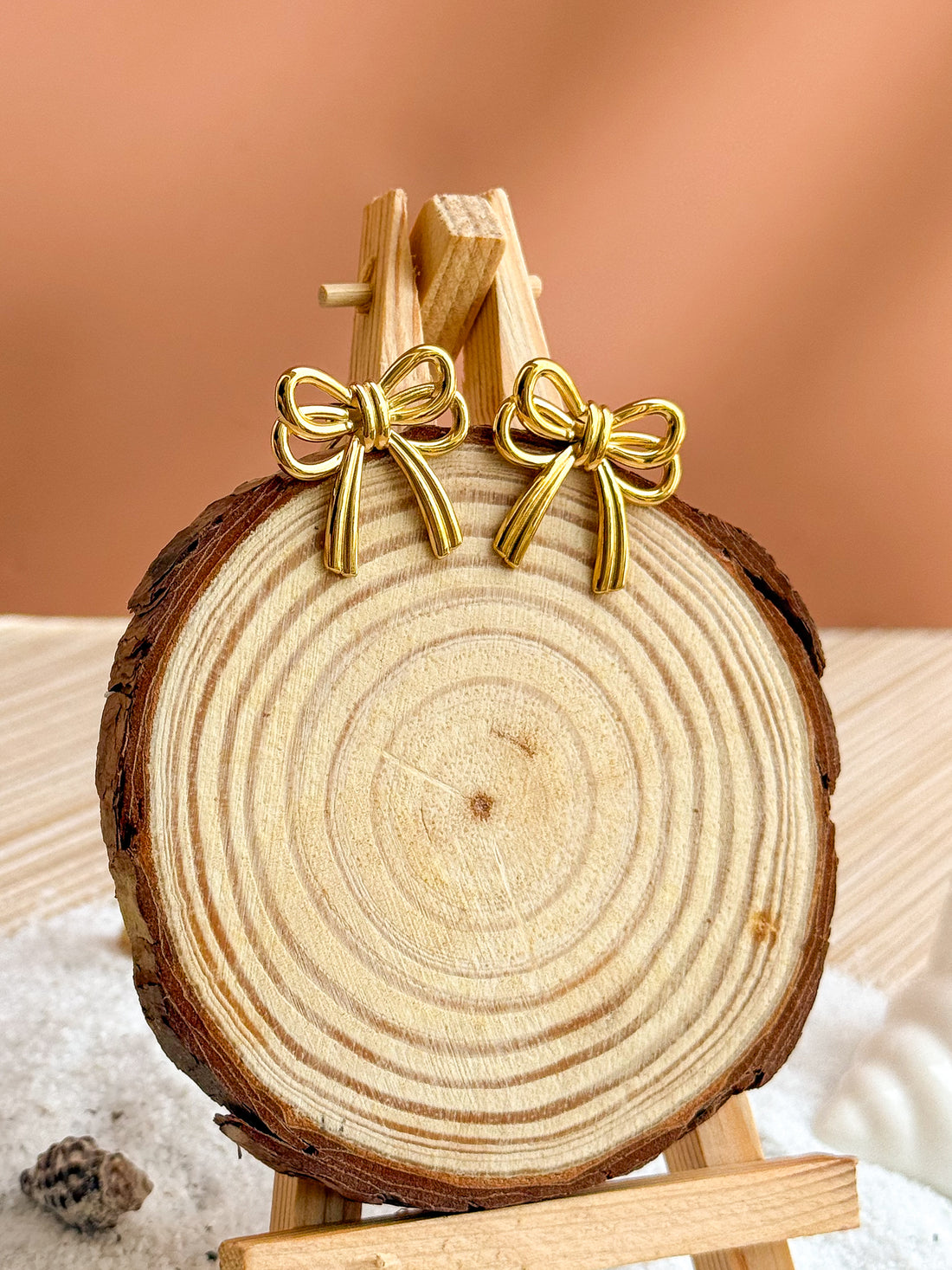 Golden Bow knot stud earing