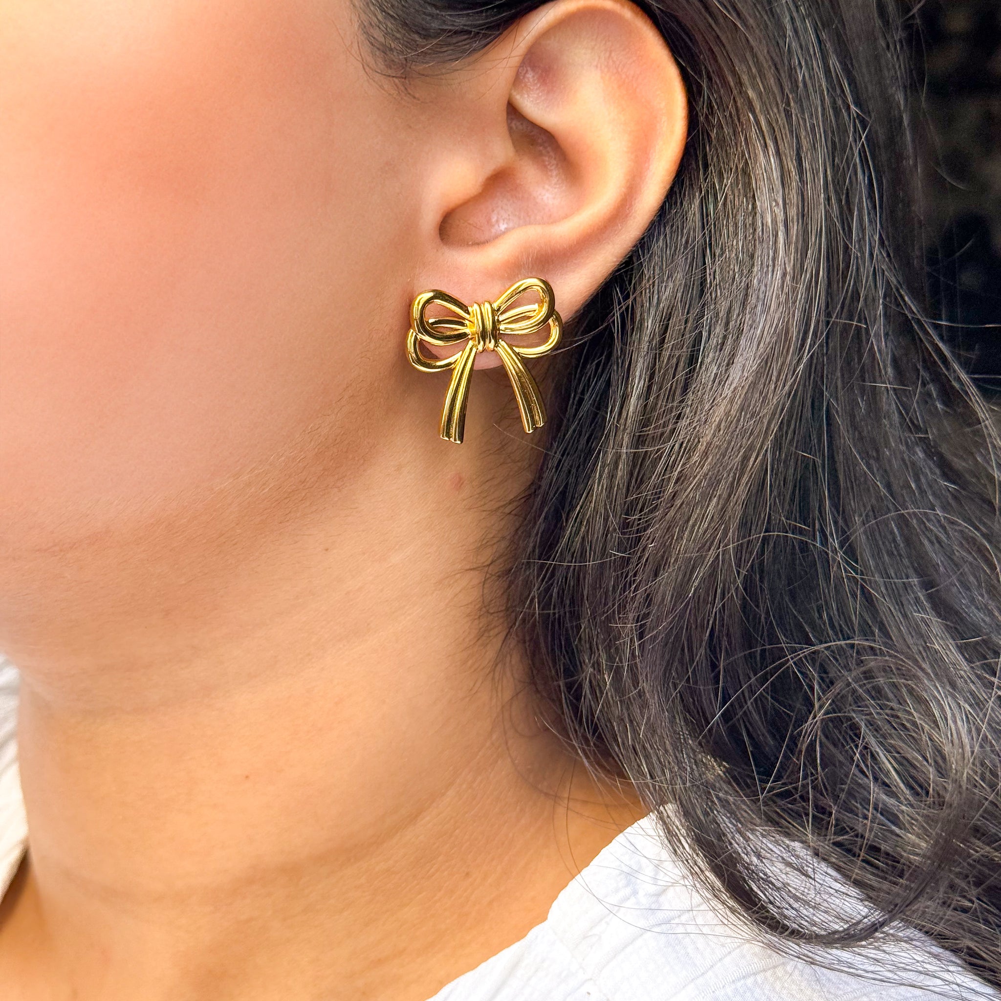Golden Bow knot stud earing